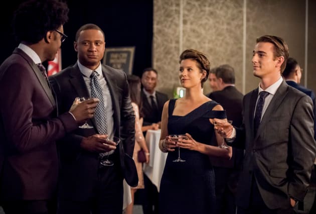 Watch arrow season best sale 7 episode 8