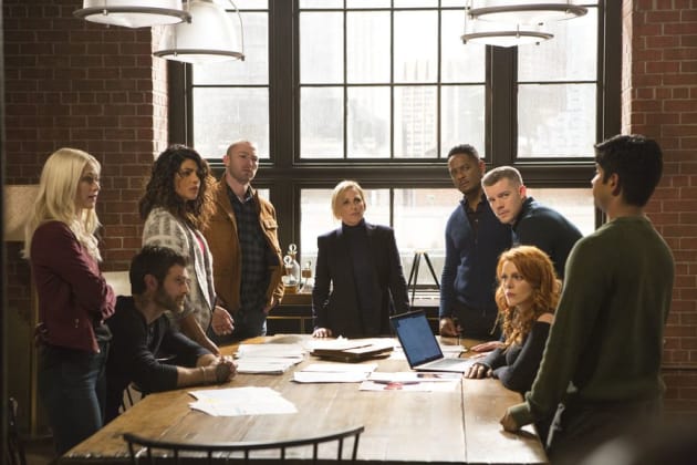 Deadly Consequences - Quantico