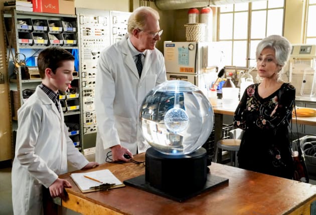 A Science Experiment - Young Sheldon