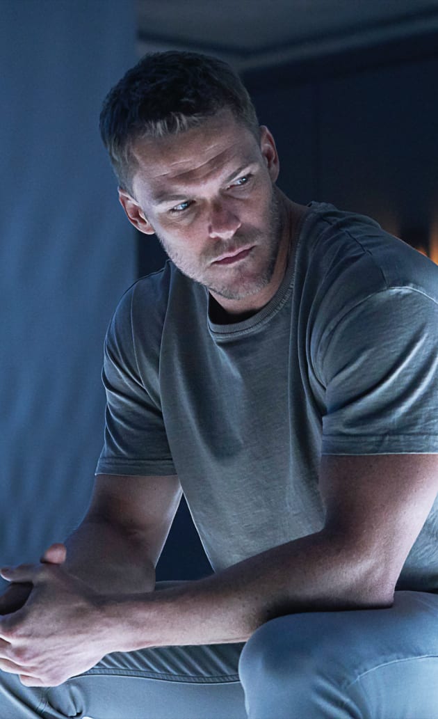 Thinking About the Past Titans Season 2 Episode 3 TV Fanatic