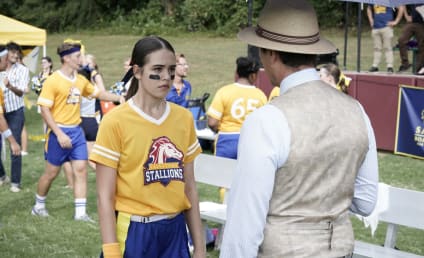 Legacies Preview: Josie Saltzman Goes Dark!