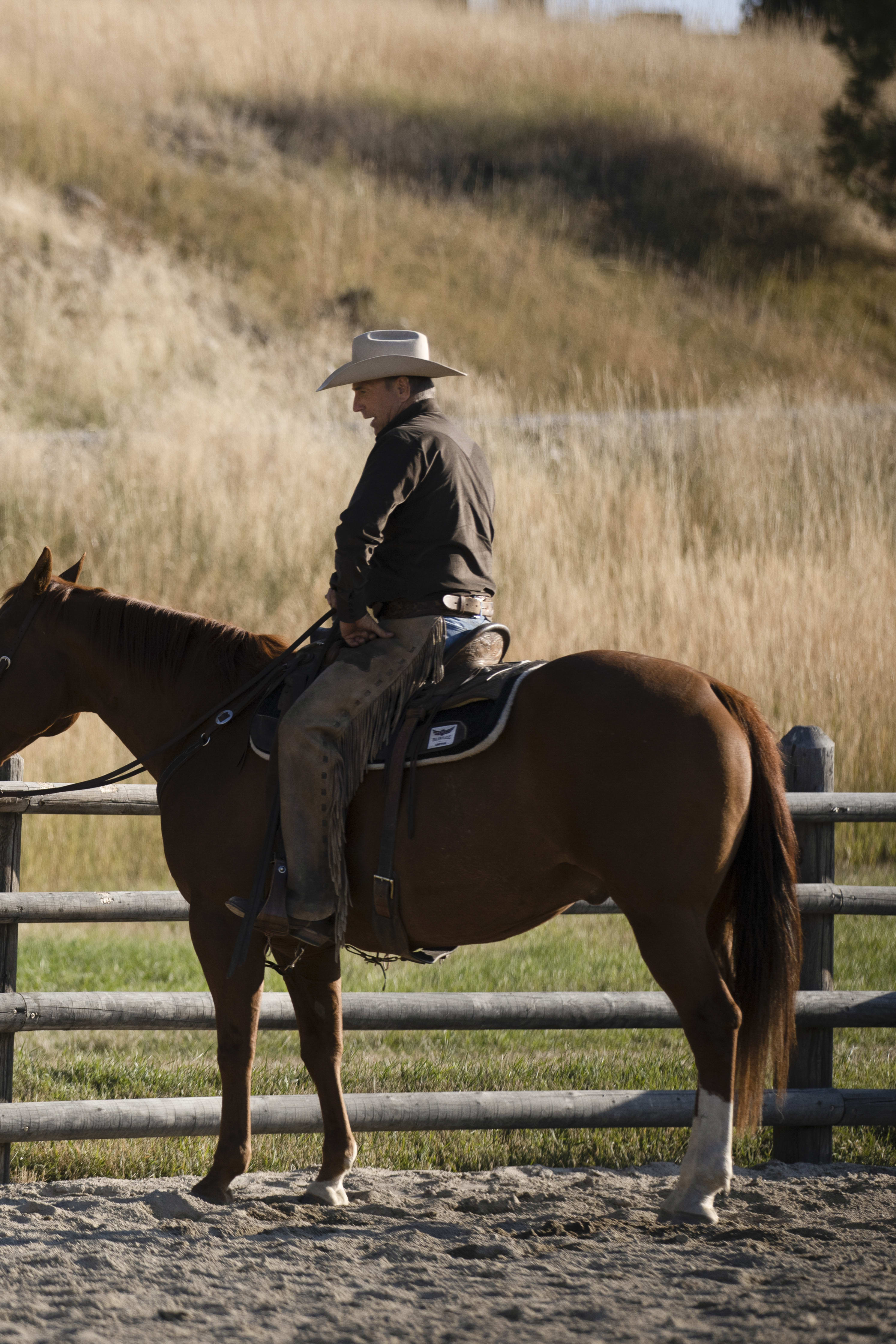 Yellowstone Round Table Is John S Run For Governor A Good Idea Tv Fanatic
