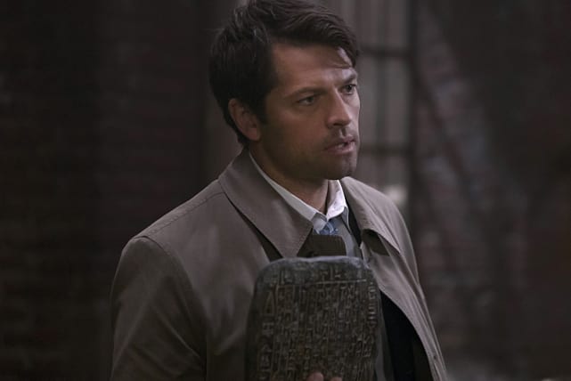 Castiel has the tablet - Supernatural Season 11 Episode 6