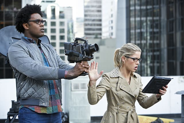 Wasting time - Arrow Season 4 Episode 23
