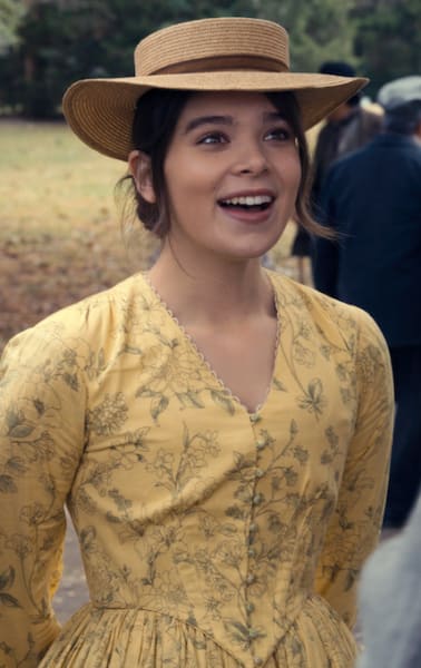 Emily birding - Dickinson Season 2 Episode 4