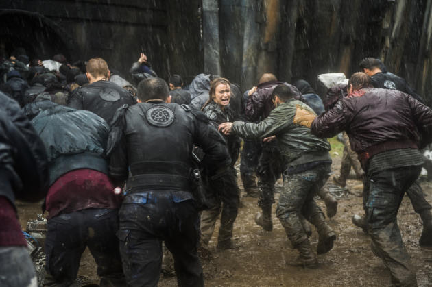 Tragedy in Arkadia — The 100 Season 4 Episode 7