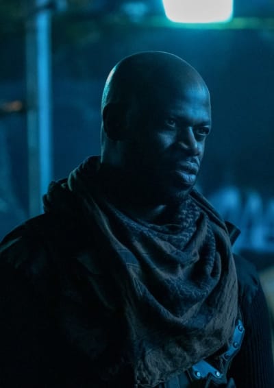 Rifle - Batwoman Season 1 Episode 7
