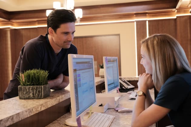 Hey, Jude! - The Resident Season 1 Episode 10