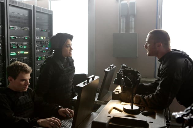 Tensions Running High - Quantico Season 2 Episode 10
