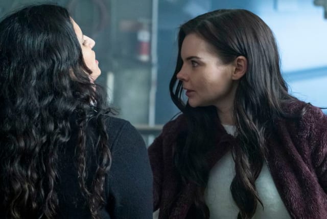 Watch Siren Season 3 Episode 10 Online - Tv Fanatic