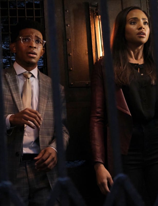 Disbelief - Batwoman Season 2 Episode 17