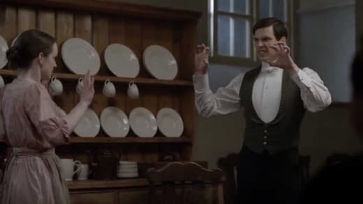 Grizzly Bear - Downton Abbey