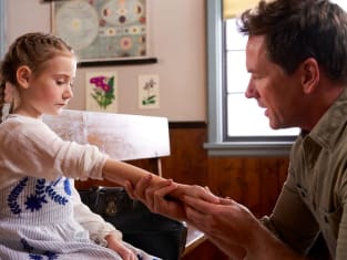 Watch When Calls The Heart Online Season 7 Episode 4 Tv Fanatic