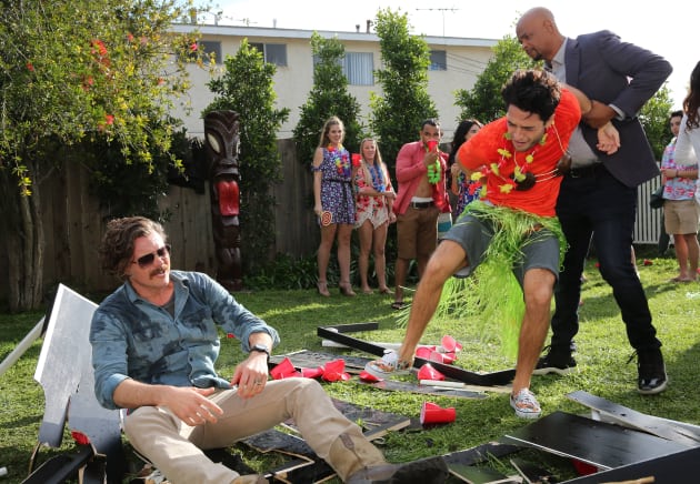 A Little Too Much - Lethal Weapon Season 1 Episode 16