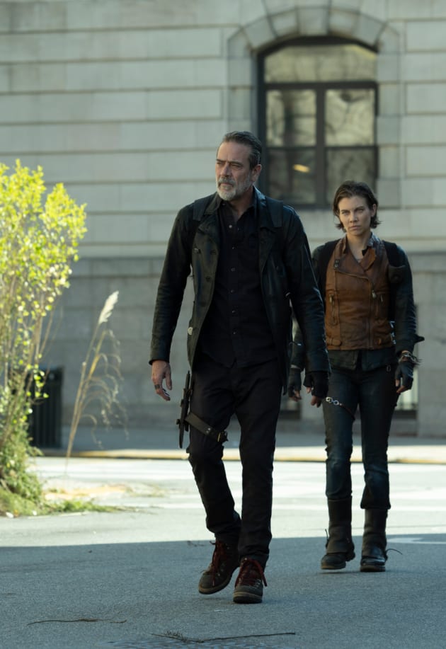 Looking at Negan - The Walking Dead: Dead City Season 1 Episode 6 - TV  Fanatic