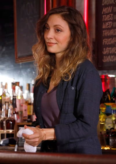 The Bartender Girlfriend - Manifest Season 2 Episode 8