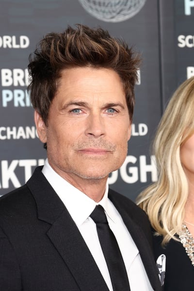 Rob Lowe arrives at the Ninth Breakthrough Prize Ceremony