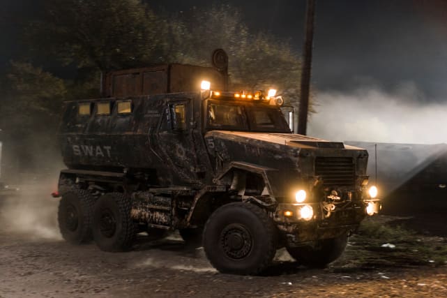 Traveling In Style - Fear the Walking Dead