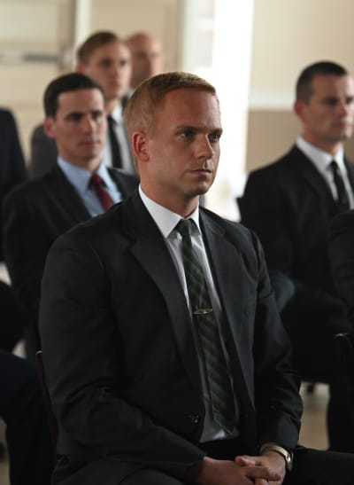 Patrick J. Adams as John Glenn - The Right Stuff Season 1 Episode 1