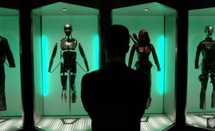Arrow Season 5: Wil Traval is Revealed as Human Target!