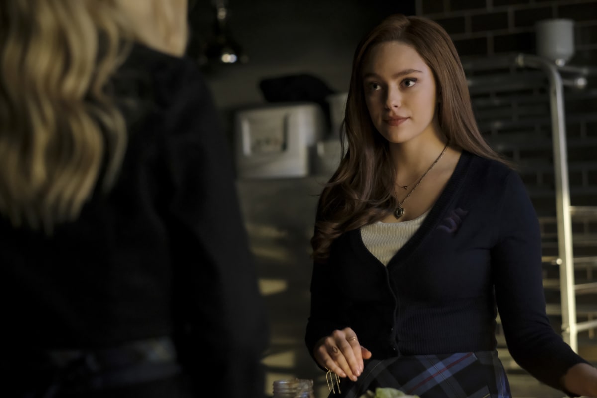 Legacies season 2 series9 hot sale