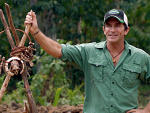Jeff Probst Hold Immunity
