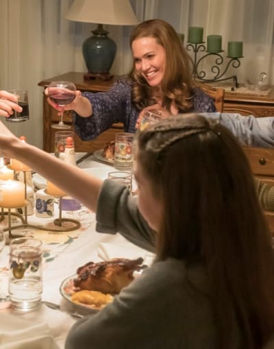 (TALL) A Dinner Party - This Is Us Season 4 Episode 5