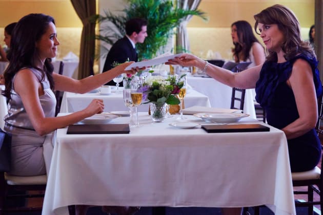Cheers! - Suits Season 5 Episode 9