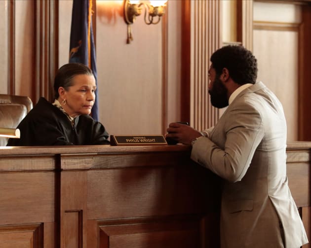 Speaking to the Judge - For Life Season 2 Episode 2