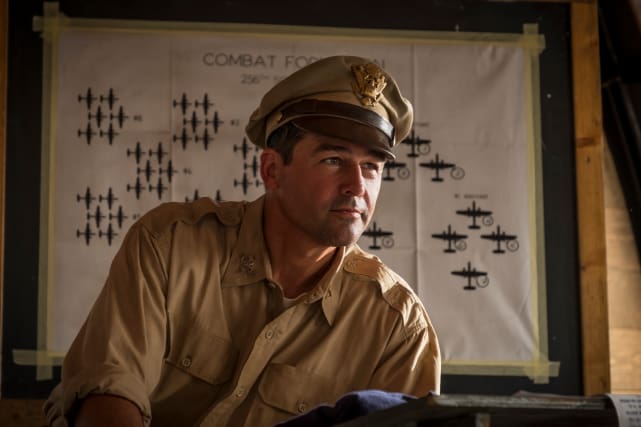 Kyle chandler as colonel cathcart