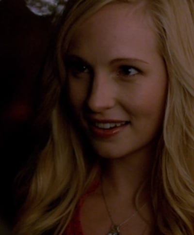 The Flirt - The Vampire Diaries Season 1 Episode 1