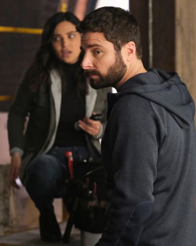 Repair Work - A Million Little Things Season 2 Episode 18