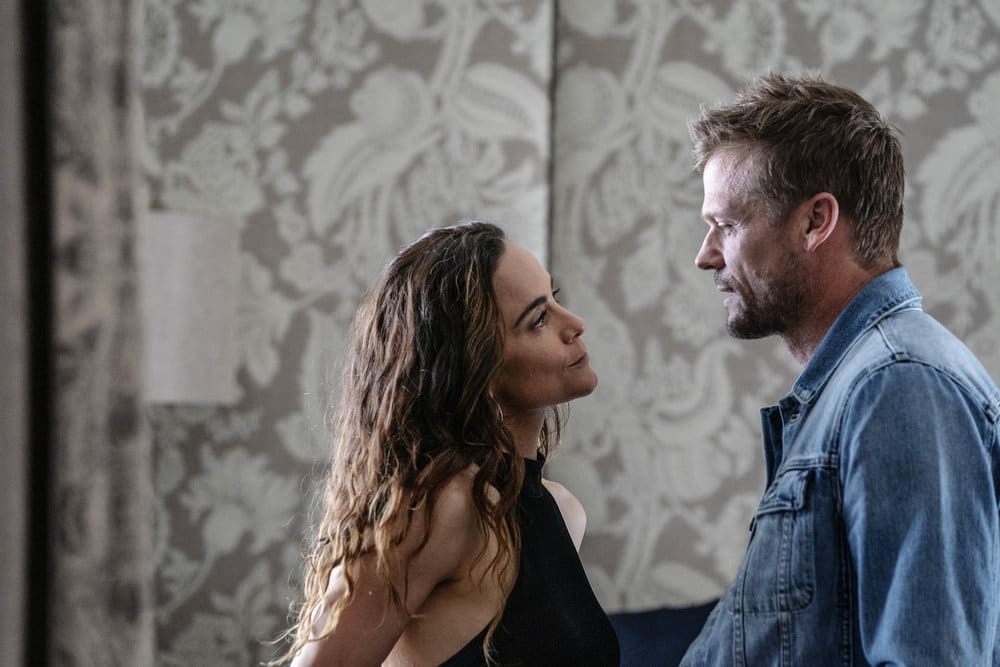 Queen of the South Season 4 Episode 7 Review: Amores Perros - TV Fanatic