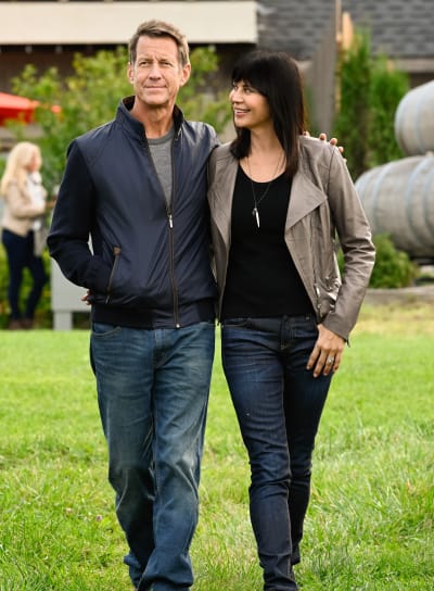 Strolling Through the Vines - Good Witch Season 5 Episode 3