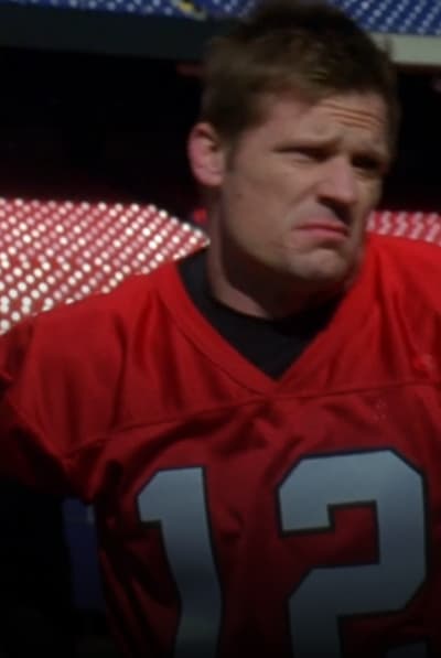 A Gay Football Player is Outed - Law & Order: SVU Season 13 Episode 3