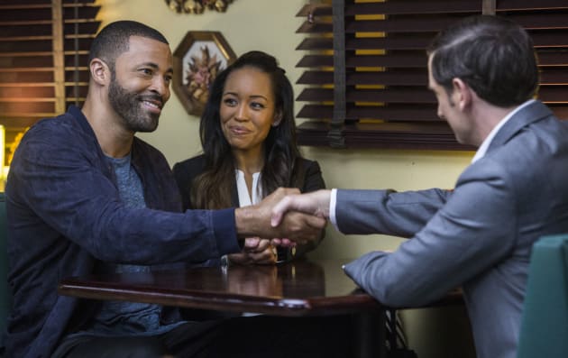 Davis Makes a Deal - Queen Sugar Season 1 Episode 13