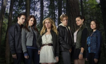 Secret Circle First Look: The Coven