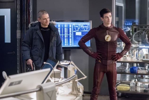 Welcome to the Lab The Flash Season 3 Episode 22 TV Fanatic