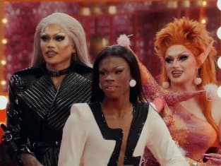 The Queens Arrive - RuPaul's Drag Race
