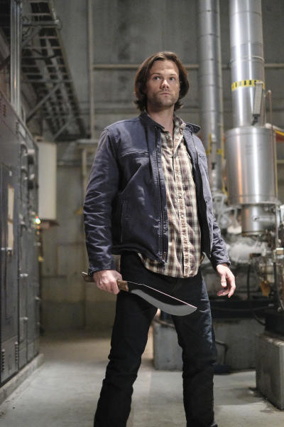 Supernatural Season 12 Episode 14 Review: The Raid - TV ...