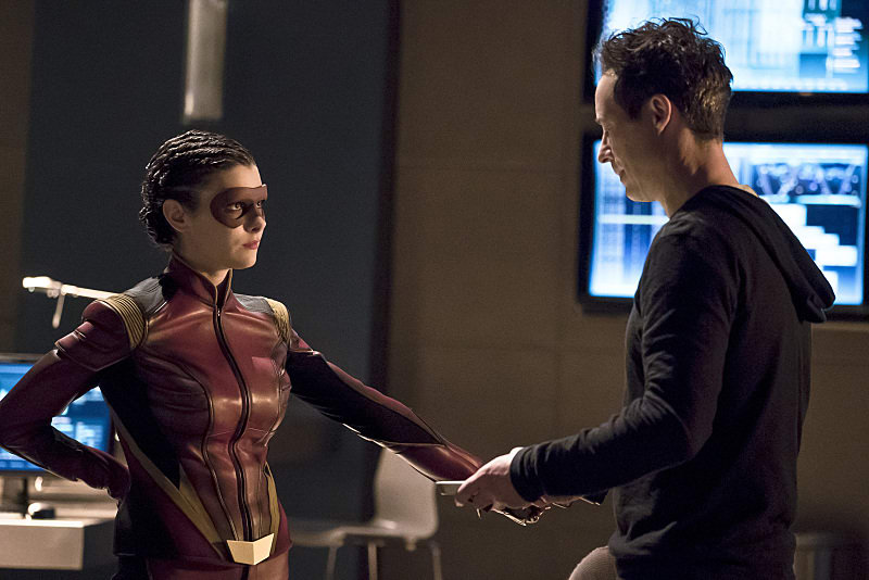 The Flash Season 2 Episode 16 Review Trajectory Tv Fanatic