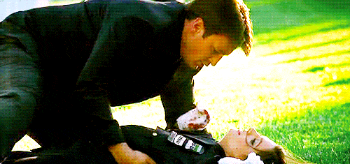 Best Cliffhanger - Castle
