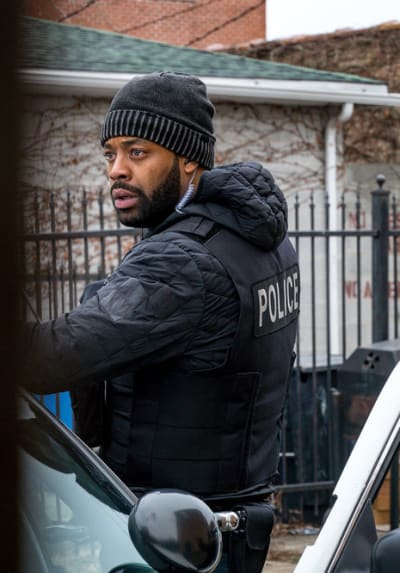 On the Lookout for Ruzek  - Chicago PD Season 7 Episode 19