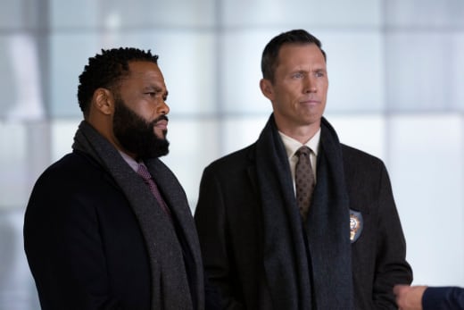 Law and order svu season 21 sales episode 1 watch online