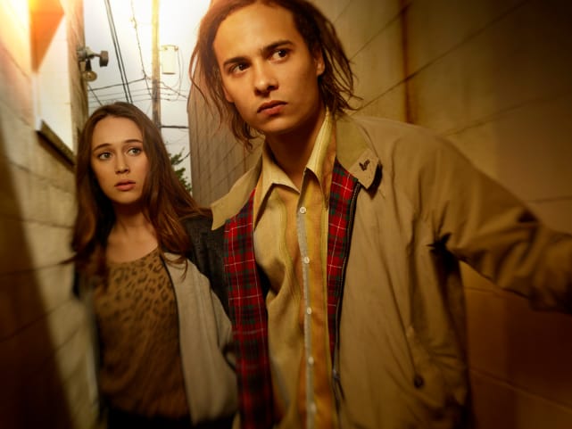 Fear The Walking Dead Season 1 Cast Photos Tv Fanatic