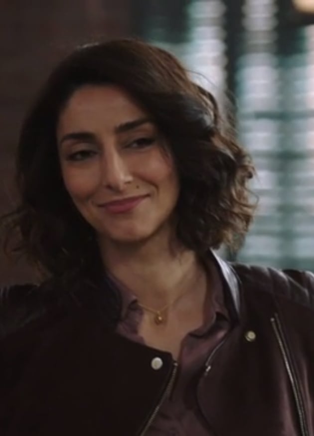 Offering Advice - NCIS: New Orleans Season 5 Episode 17