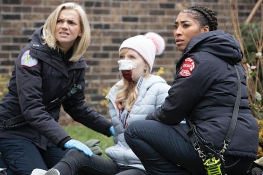 Brett and Mackey treat - Chicago Fire Season 9 Episode 3