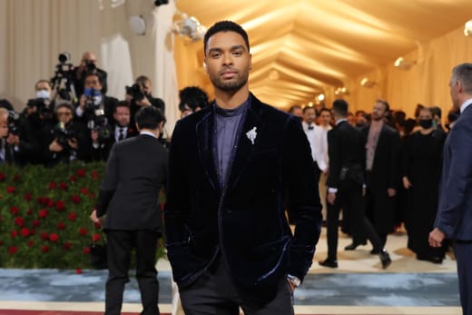 Regé-Jean Page attends The 2022 Met Gala Celebrating "In America: An Anthology of Fashion" 