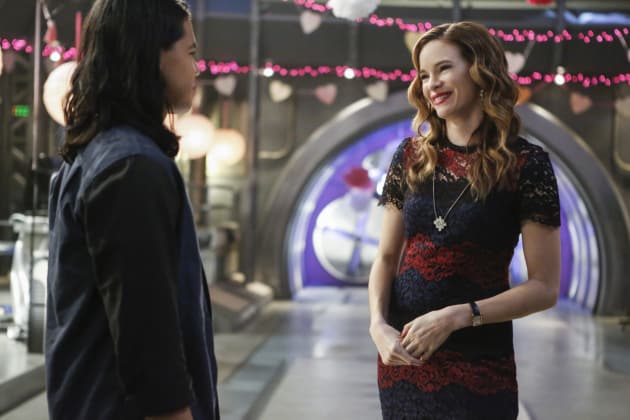 Friendship goals - The Flash Season 3 Episode 14