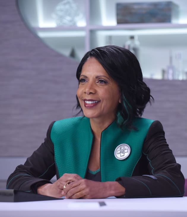 Vertical Dr. Finn - The Orville Season 2 Episode 4